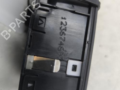 Hovedlysbryter Hovedlysbryter AUDI A3 Sportback (8VA, 8VF) 1.6 TDI (110 hp) 33737363 33737363