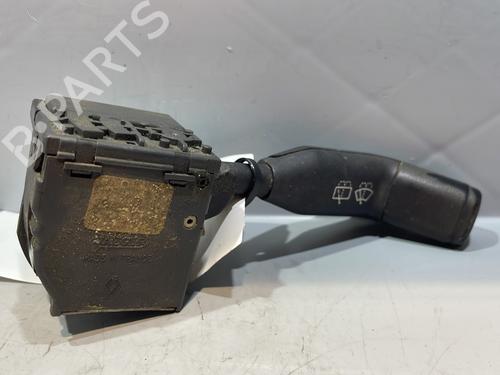 Used Steering column stalk RENAULT CLIO I (B/C57_, 5/357_) 1.9 D (B/C/S576, B/C/S57L) (64 hp) 28824184