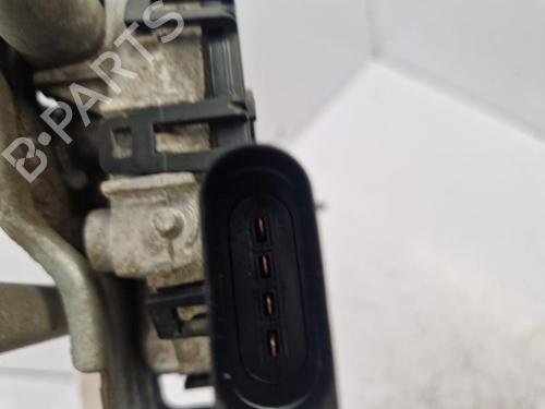 Used Front wiper motor VW POLO V (6R1, 6C1) 1.6 TDI (90 hp) 22835239