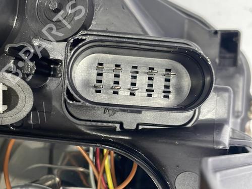 Right headlight FORD FOCUS II (DA_, HCP, DP) 1.8 TDCi | BP22828052C29 