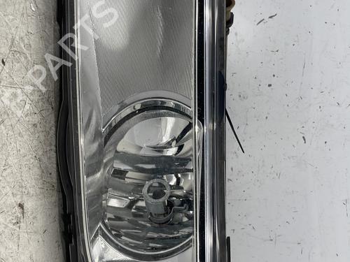 Used Left front fog light Left front fog light SKODA OCTAVIA III (5E3, NL3, NR3) 1.6 TDI (105 hp) 23888676 23888676
