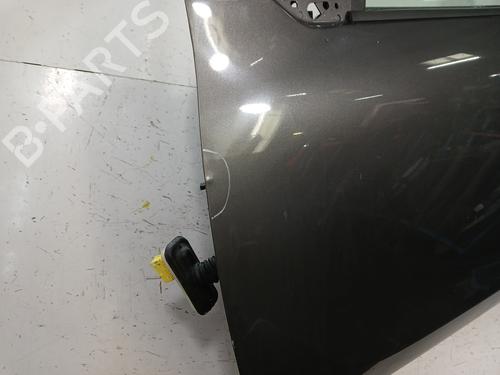 Left front door PEUGEOT 208 I (CA_, CC_) 1.2 VTI 82 | BP29834120C2