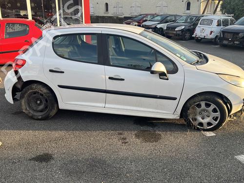 Fuse box PEUGEOT 207 (WA_, WC_) 1.4 HDi | BP25477672E1 