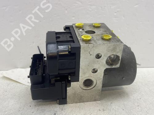 Used ABS pump TOYOTA COROLLA (_E12_) 1.4 D (NDE120_, NDE120R) (90 hp) 30450947