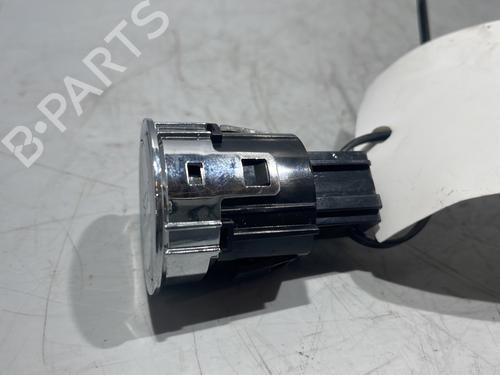 Switch PEUGEOT 3008 II SUV (MC_, MR_, MJ_, M4_) 1.2 THP/ PureTech 130 (MRHNSM, MRHNSU, MRHNSJ, MRHNYW,... | BP28441032I30