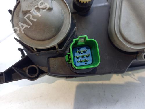 Faro izquierdo FORD FIESTA IV (JA_, JB_) 1.8 D | BP29314986C28 