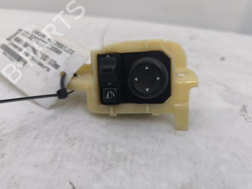 Speilbryter NISSAN X-TRAIL III (T32_, T32R, T32RR) 1.6 dCi (T32) (130 hp) 32403429