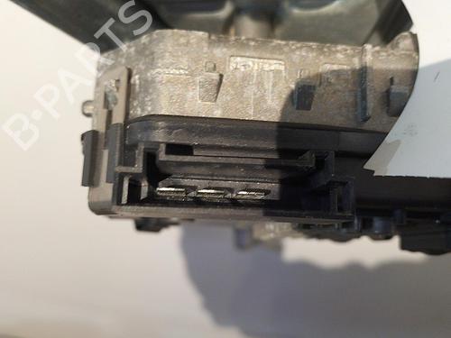 Used Front wiper motor Front wiper motor MERCEDES-BENZ E-CLASS T-Model (S211) E 320 T CDI (211.226) (204 hp) 22825261 22825261