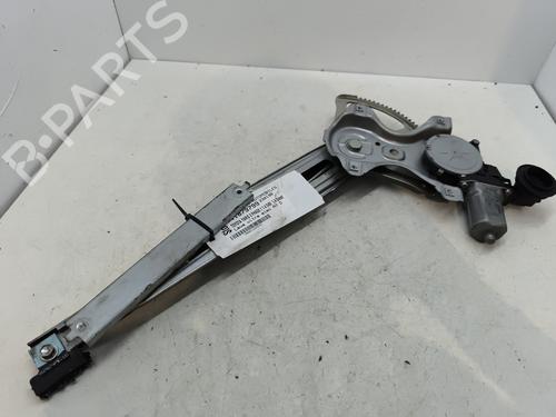 Rudehejsemekanisme Højre foran TOYOTA YARIS (_P9_) 1.4 D-4D (NLP90_, NLP90R) (90 hp) 30465654