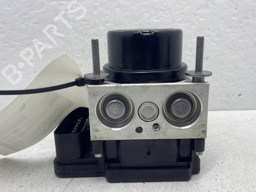 Used ABS pump ABS pump TOYOTA YARIS (_P13_) 1.0 (KSP130_, KSP130) (69 hp) 32403419 32403419