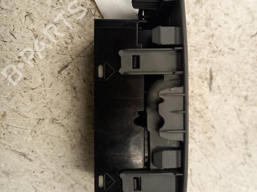 Switch NISSAN NV200 Van 1.5 dCi 110 (M20, M20N, M20M) | BP23842024I30 