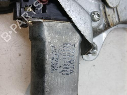 Rudehejsemekanisme Højre foran TOYOTA YARIS (_P1_) 1.0 (SCP10_, SCP10R) | BP29960114C23