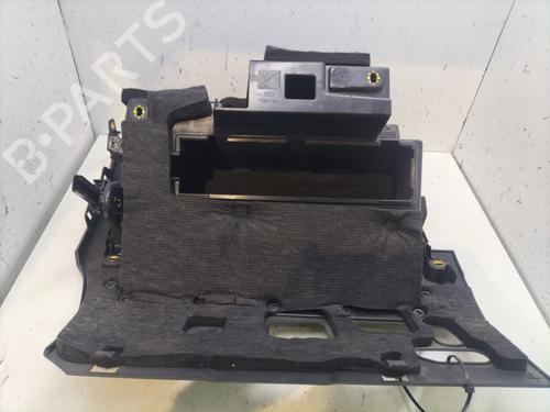 Used Glove box Glove box AUDI A3 Sportback (8VA, 8VF) 35 TFSI (150 hp) 28823970 28823970