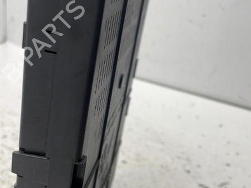 Used Fuse box Fuse box CITROËN C5 III (RD_) 2.0 HDi 140 (RDRHF8, RDRHFA, RDRHA8, RDRHAJ) (140 hp) 22838202 22838202