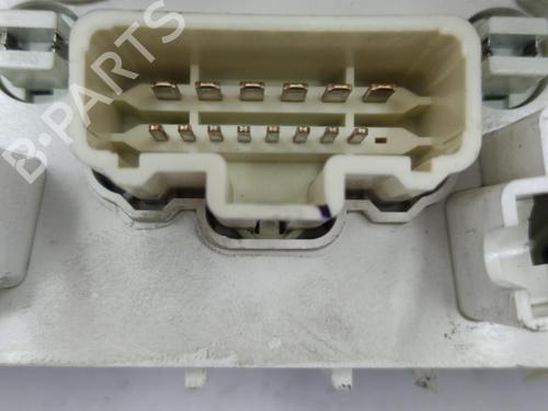 Used Climate control Climate control RENAULT CLIO III (BR0/1, CR0/1) 1.5 dCi (75 hp) 22828831 22828831