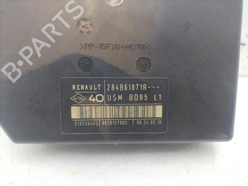 Electronic module RENAULT MEGANE III Hatchback (BZ0/1_, B3_) 1.4 TCe (BZ0F, BZ1V) | BP28328433M83 
