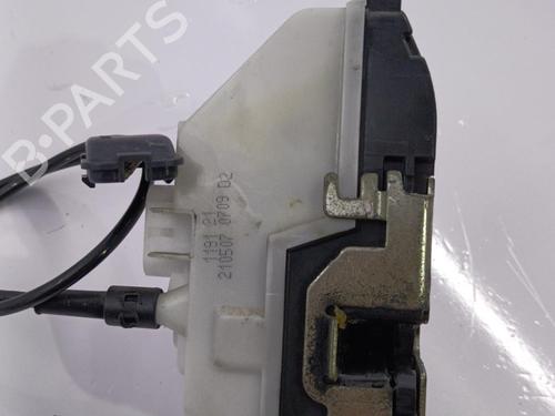 Front right lock RENAULT SCÉNIC II (JM0/1_) 1.9 dCi (JM14) | BP22820629C97 