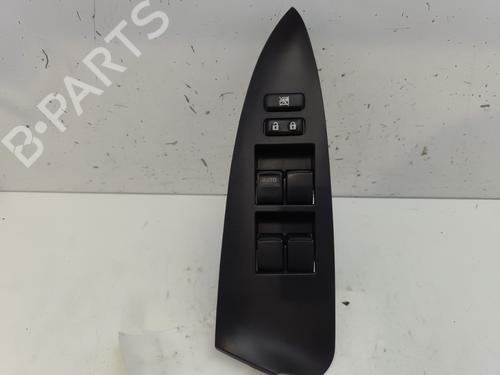 Used Switch Switch TOYOTA RAV 4 III (_A3_) 2.2 D (ALA35_) (150 hp) 26957249 26957249