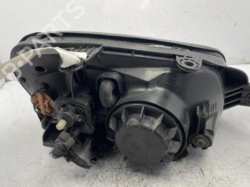 Left headlight HYUNDAI SANTA FÉ I (SM) 2.0 CRDi 4x4 | BP22834033C28 
