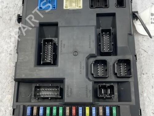 Used Fuse box CITROËN C2 (JM_) 1.1 (60 hp) 22834121
