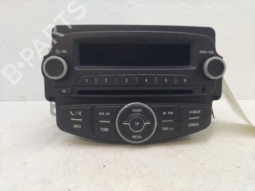 radio-opel-corsa-e-x15-2014-32228300 main image