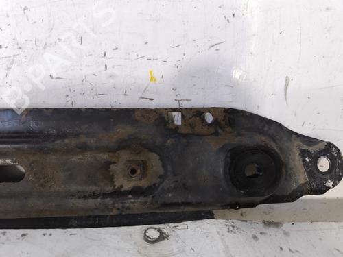 Used Crossmember Crossmember PEUGEOT 5008 (0U_, 0E_) 1.6 HDi (110 hp) 25700529 25700529