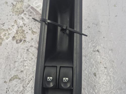 Used Left front window switch RENAULT TWINGO II (CN0_) 1.5 dCi 90 (86 hp) 25280504