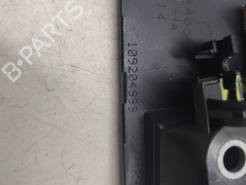 rear-right-exterior-door-handle-renault-clio-v-b7_-2019-27545931 main image