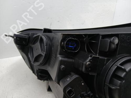 Lyskaster høyre Lyskaster høyre KIA STONIC (YB) 1.0 T-GDi (120 hp) 36299263 36299263