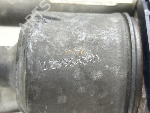 front-wiper-motor-vw-golf-plus-v-5m1-521-2004-2005-2006-2007-2008-2009-2010-2011-2012-2013-40221891 main image