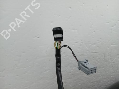 right-mirror-renault-kadjar-ha_-hl_-2015-32853329 main image