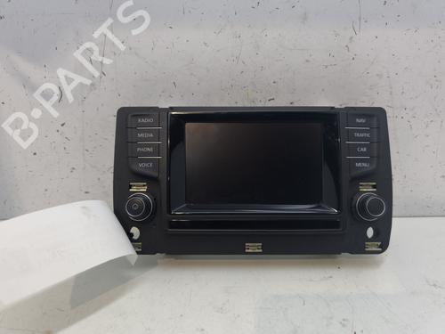 Used Radio VW GOLF VII (5G1, BQ1, BE1, BE2) 1.6 TDI (105 hp) 26911223