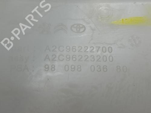 Used Windscreen washer tank Windscreen washer tank PEUGEOT EXPERT Van (V_) 1.5 BlueHDi 120 (120 hp) 40515885 40515885