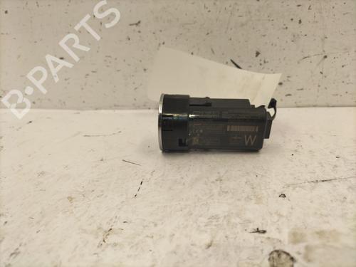 Switch TOYOTA YARIS (_P13_) 1.5 Hybrid (NHP130_, NHP130) | BP24469152I30 