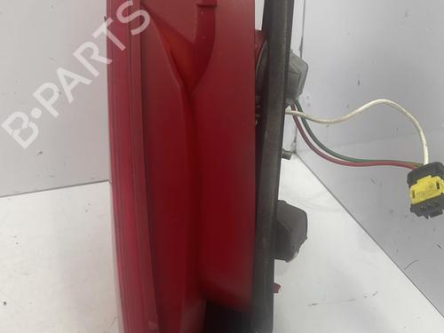 Højre baglygte bagklap PEUGEOT 607 (9D, 9U) 2.0 HDI (136 hp) 22829208