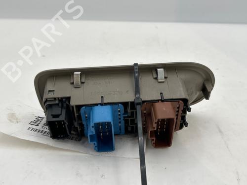 Left front window switch RENAULT CLIO III (BR0/1, CR0/1) 1.5 dCi (BR17, CR17) | BP35886576I27  - Image 5