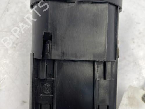 Used Headlight switch VW NEW BEETLE (9C1, 1C1) 1.9 TDI (90 hp) 22830852