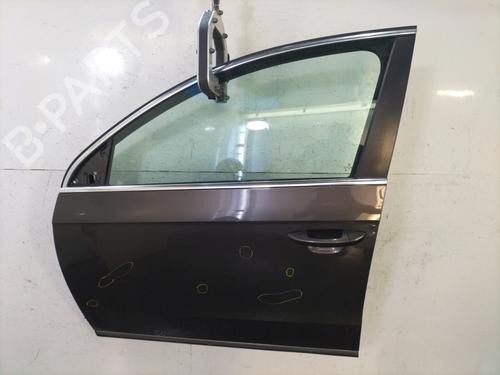 Used Left front door VW PASSAT B7 Variant (365) 1.6 TDI (105 hp) 30854280