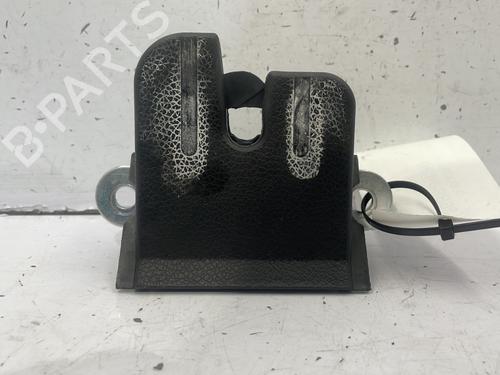 Used Tailgate lock VW POLO V (6R1, 6C1) 1.6 TDI (75 hp) 22846016