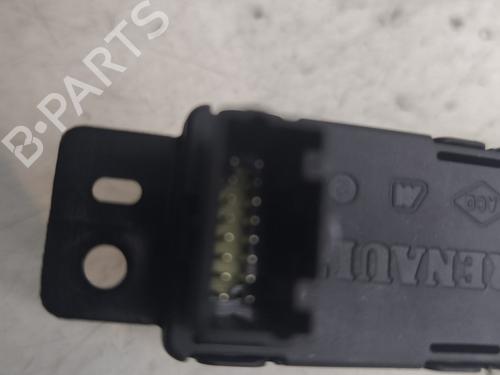 Switch RENAULT TALISMAN Grandtour (KP_) 1.6 dCi 160 | BP31811995I30