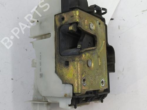Front right lock VW GOLF III (1H1) 1.9 TDI | BP22821011C97 
