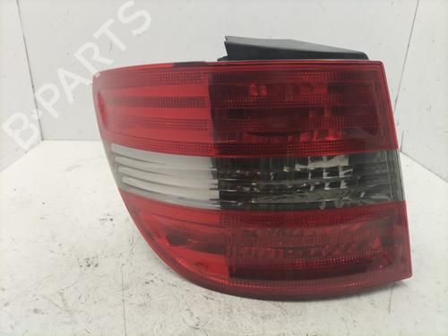 Used Left taillight MERCEDES-BENZ B-CLASS Sports Tourer (W245) B 200 CDI (245.208) (140 hp) 23829019