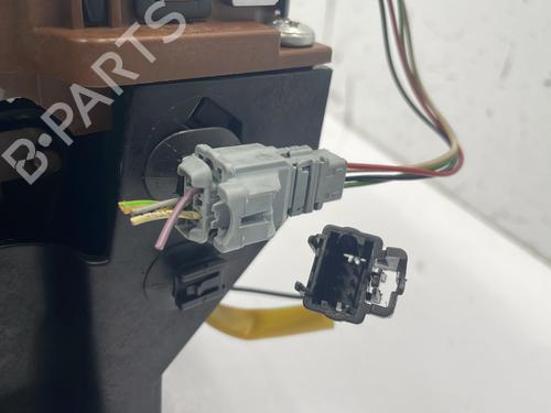 Gear lever PEUGEOT 307 Break (3E) 2.0 HDi 135 | BP25758383M90 