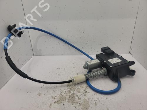 Used Electric handbrake PEUGEOT 5008 (0U_, 0E_) 1.6 HDi (110 hp) 25602895