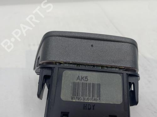 warning-switch-kia-sportage-iii-sl-2009-2010-2011-2012-2013-2014-2015-2016-2017-33561438 main image