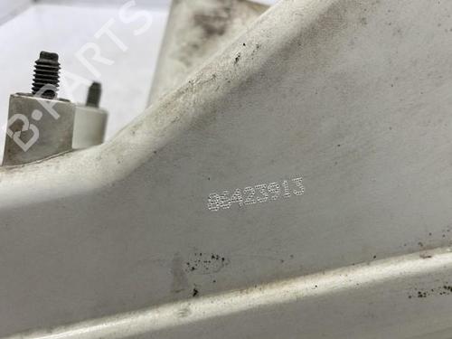 Used Right headlight MITSUBISHI CARISMA (DA_) 1.6 (DA1A) (99 hp) 22834550