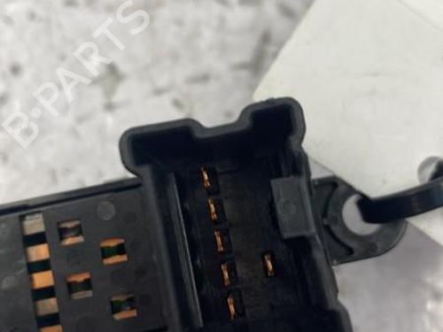Used Switch Switch NISSAN NOTE (E11, NE11) 1.5 dCi (90 hp) 22835256 22835256