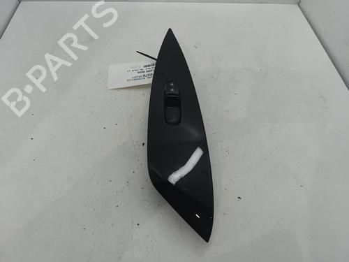 Fensterheberschalter rechts vorne für NISSAN LEAF (ZE1) Electric (150 hp) 32367329