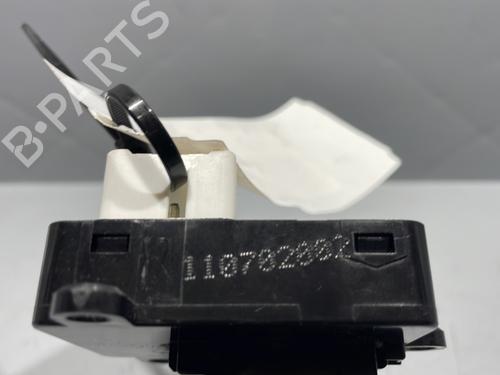 right-front-window-switch-hyundai-i30-fd-2007-2008-2009-2010-2011-2012-28178672 main image