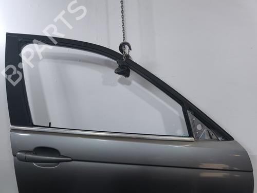 Used Right front door Right front door 38760900 38760900